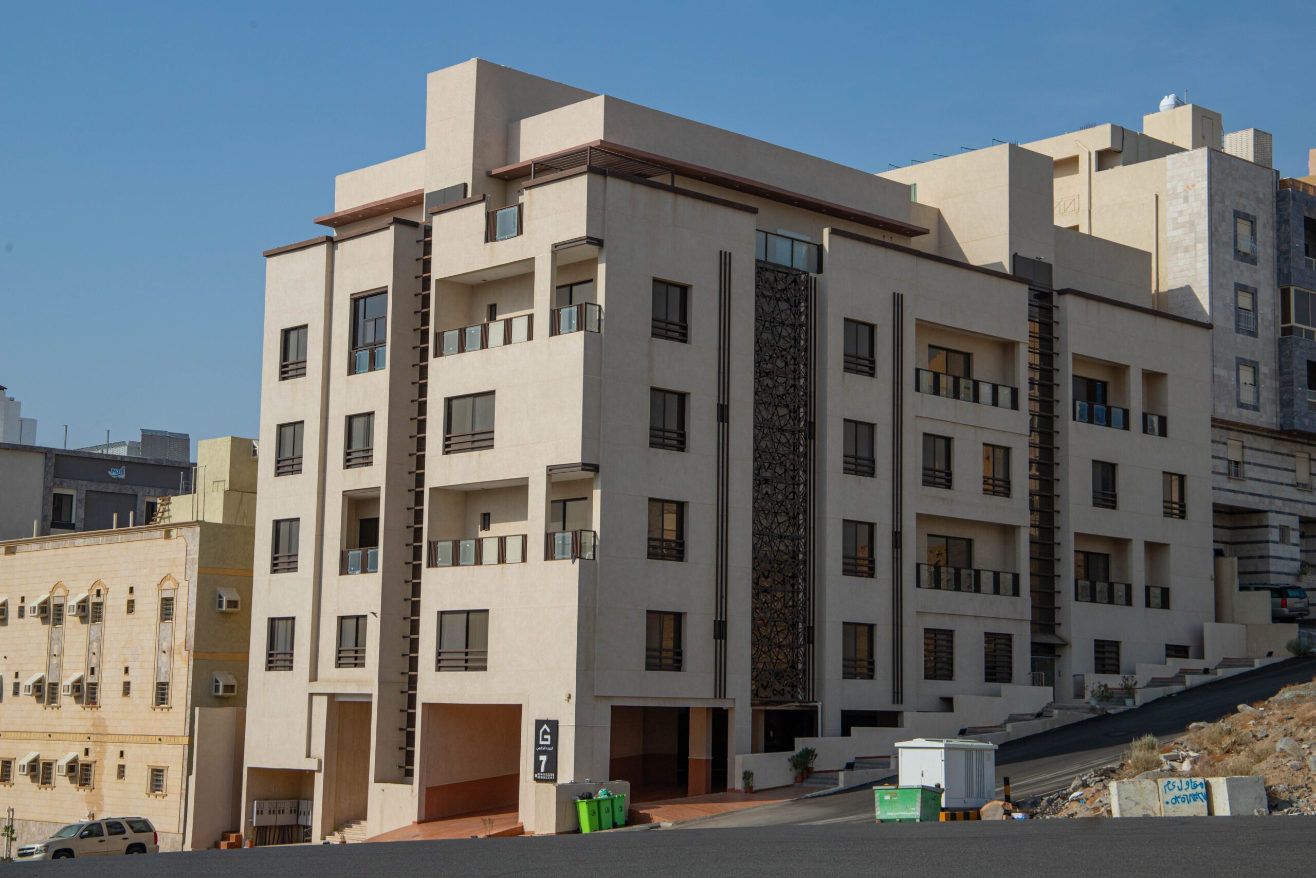 مشروع البيت الذهبي 7